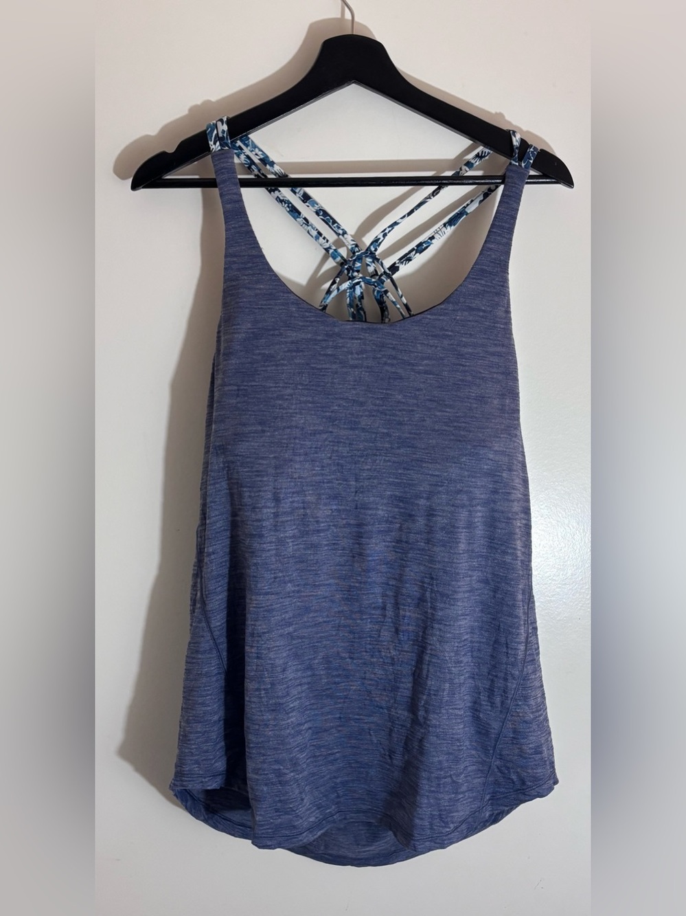 lululemon Wild Tank Women's Blue & Black Athletic Tank Size 12